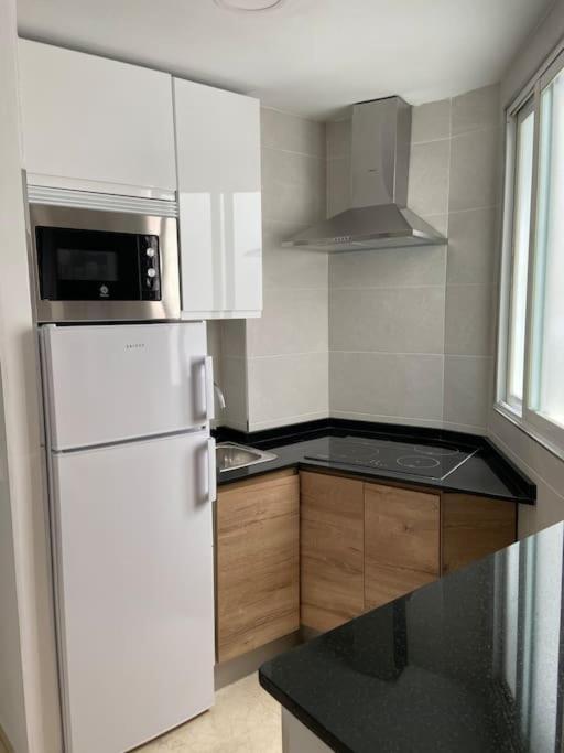 Beach And City Apartment A 50M De La Playa Fuengirola Eksteriør billede