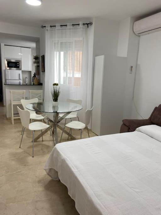Beach And City Apartment A 50M De La Playa Fuengirola Eksteriør billede